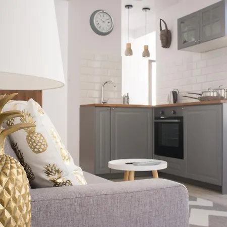 Klaus Kinski Apartment *